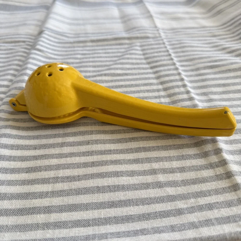 Manual Citrus Juicer Yellow Lemon Lime Hinged Vintage